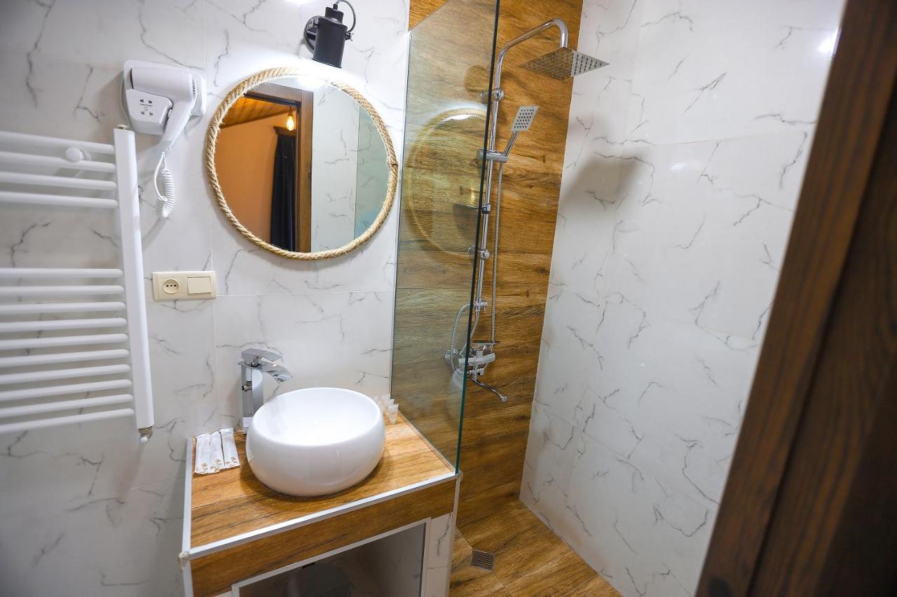 Sno Inn Kazbegi Extérieur photo