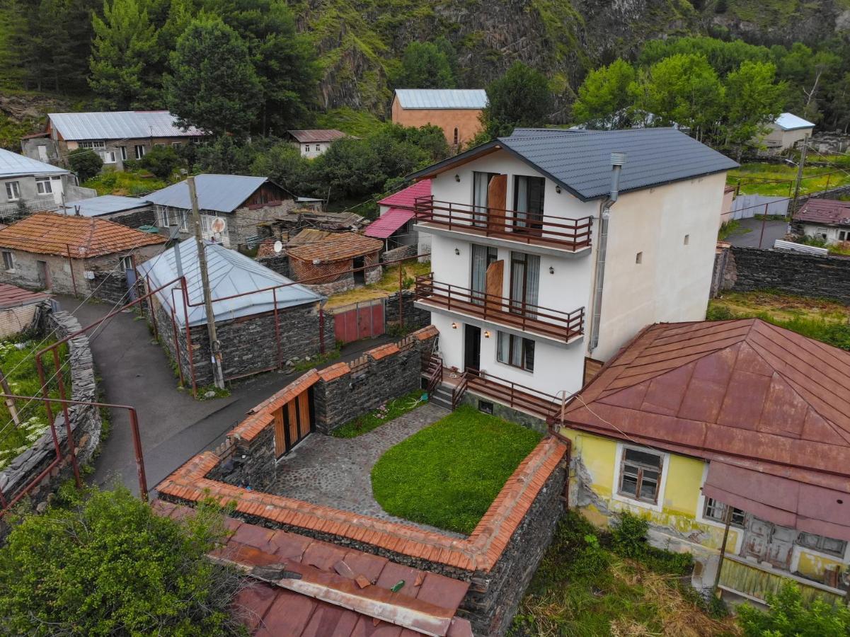 Sno Inn Kazbegi Extérieur photo