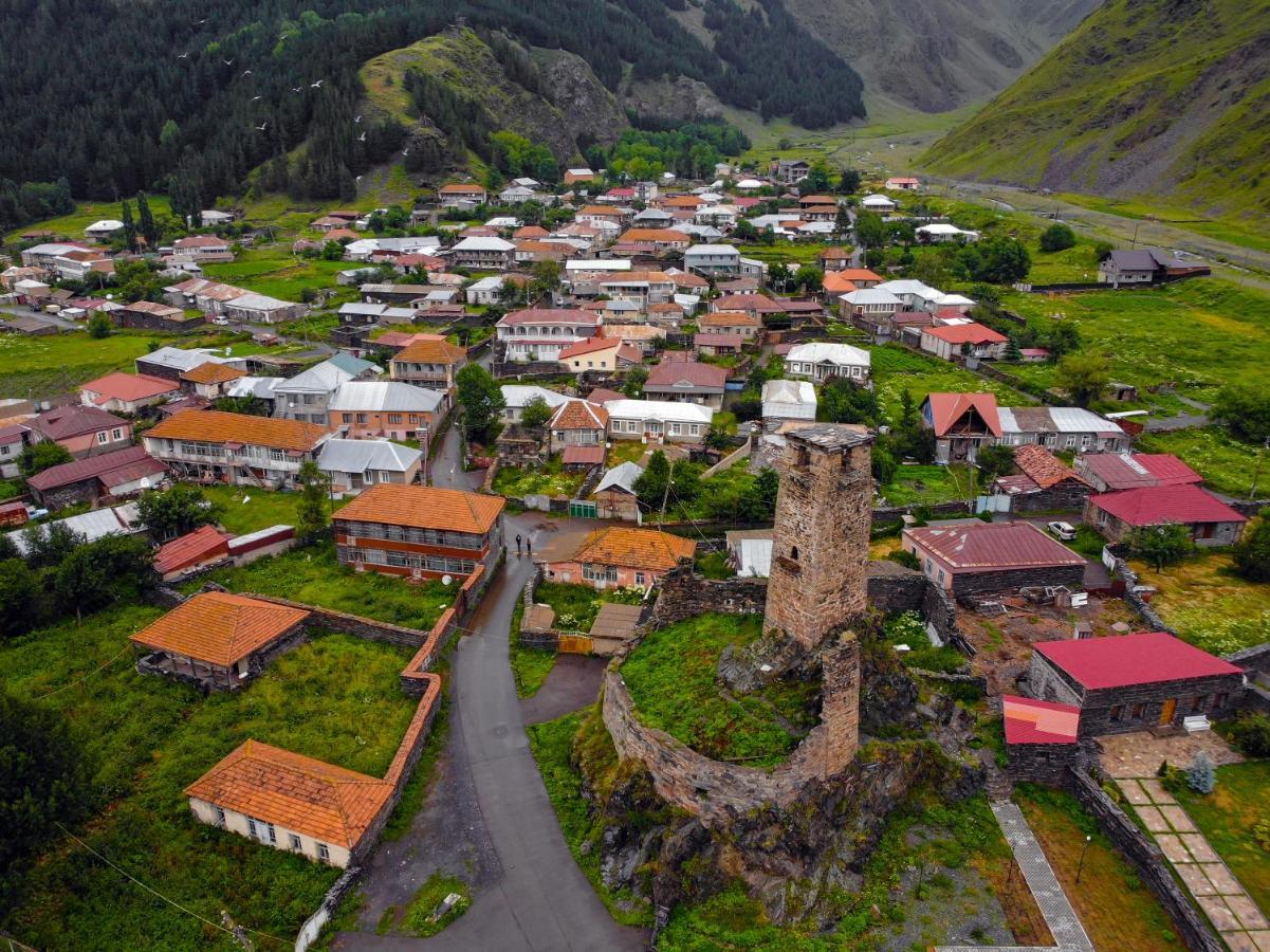 Sno Inn Kazbegi Extérieur photo